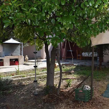 Holiday home κτήμα παπαδημητρίου, Papadimitriou Retreat *